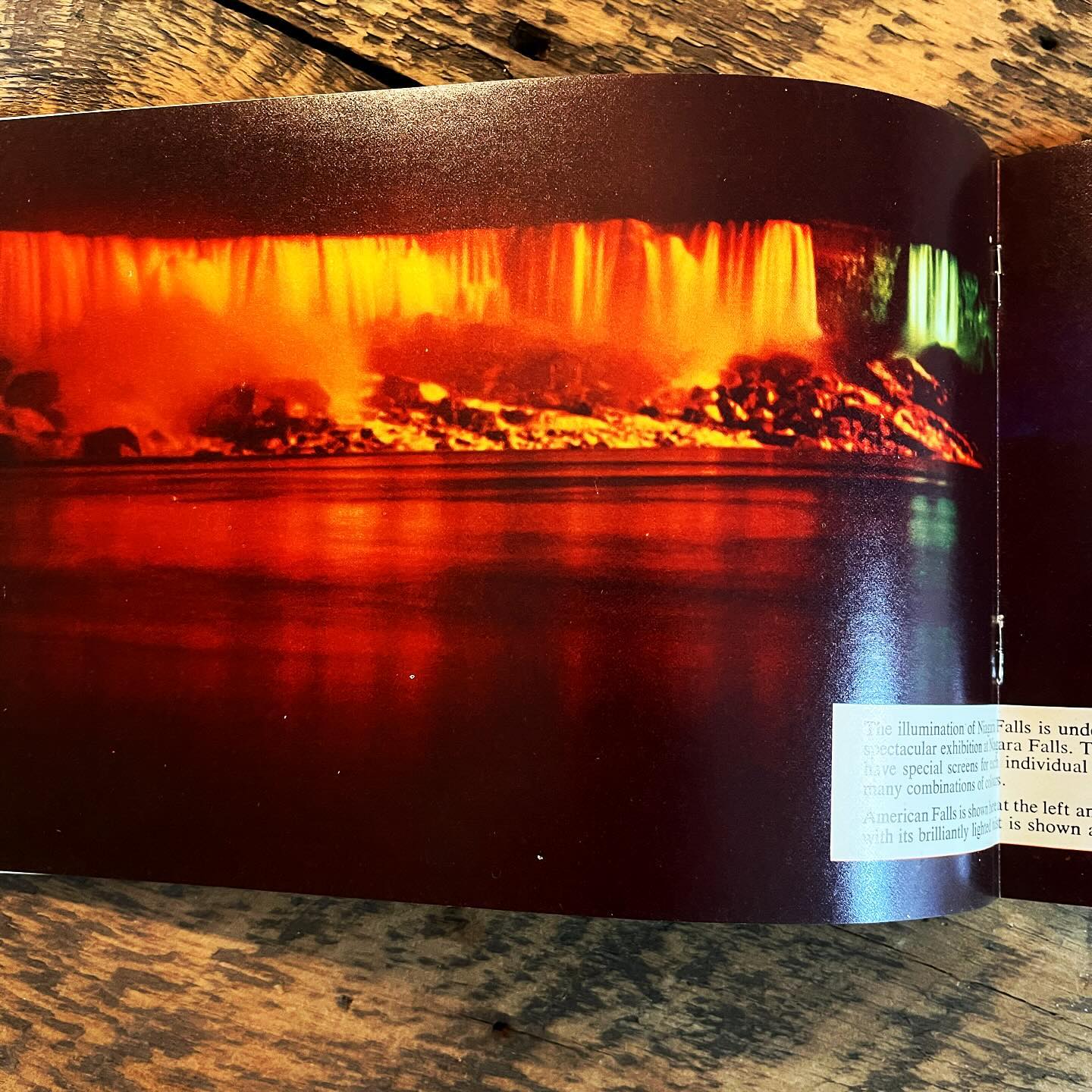 Vintage Awesome Niagara Falls tourist booklet (c1955).