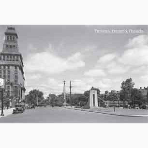 CCT0061 Canada Life Building University and Queen Toronto 1939 Postcard