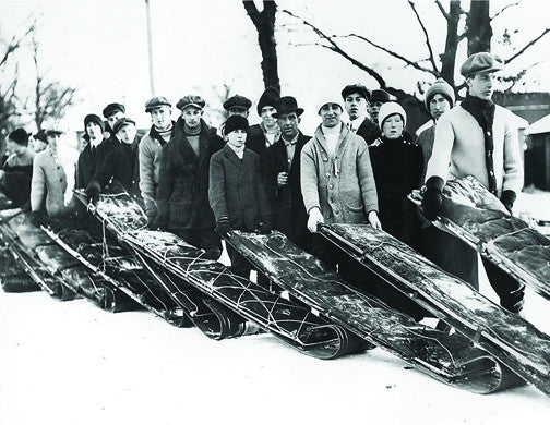 CCTXM0018B Toboggan Enthusiasts in High Park c1915 Toronto Boxed Christmas Cards
